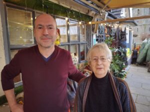 PLEASE CREDIT SUDOL MEDIA Liz Friendship Miguel Santiago2