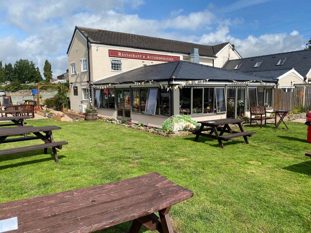Coach & horses abergavenny