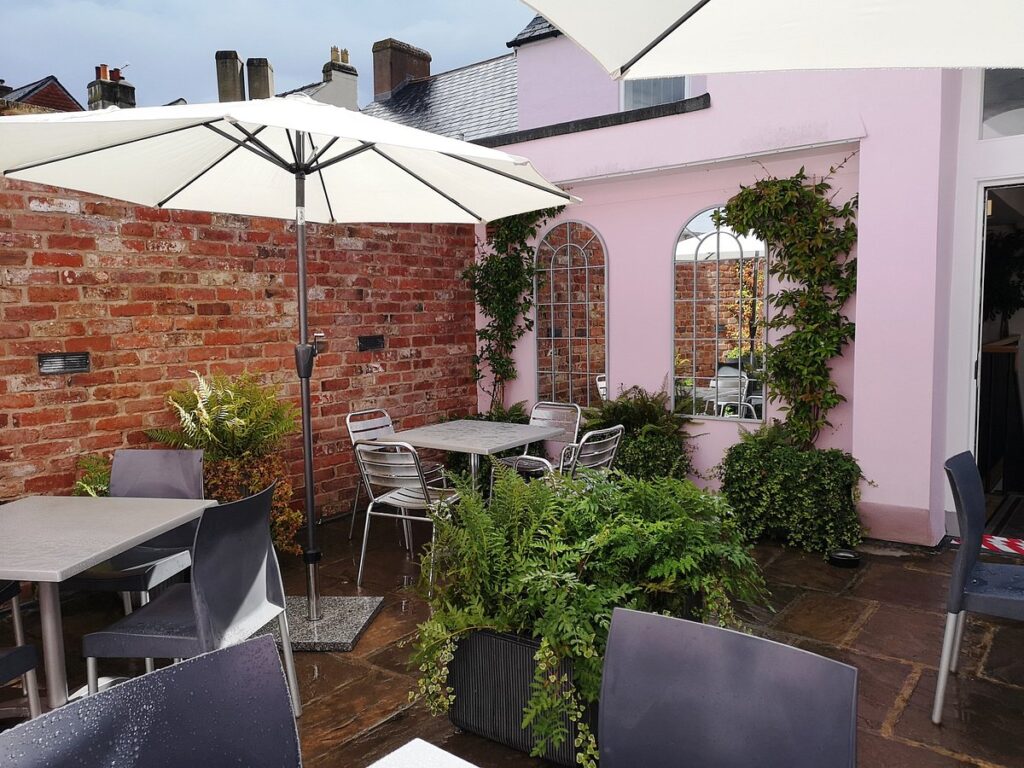 Salt & pepper coffee shop monmouth