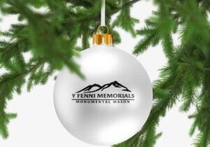 Y Fenni Monuments